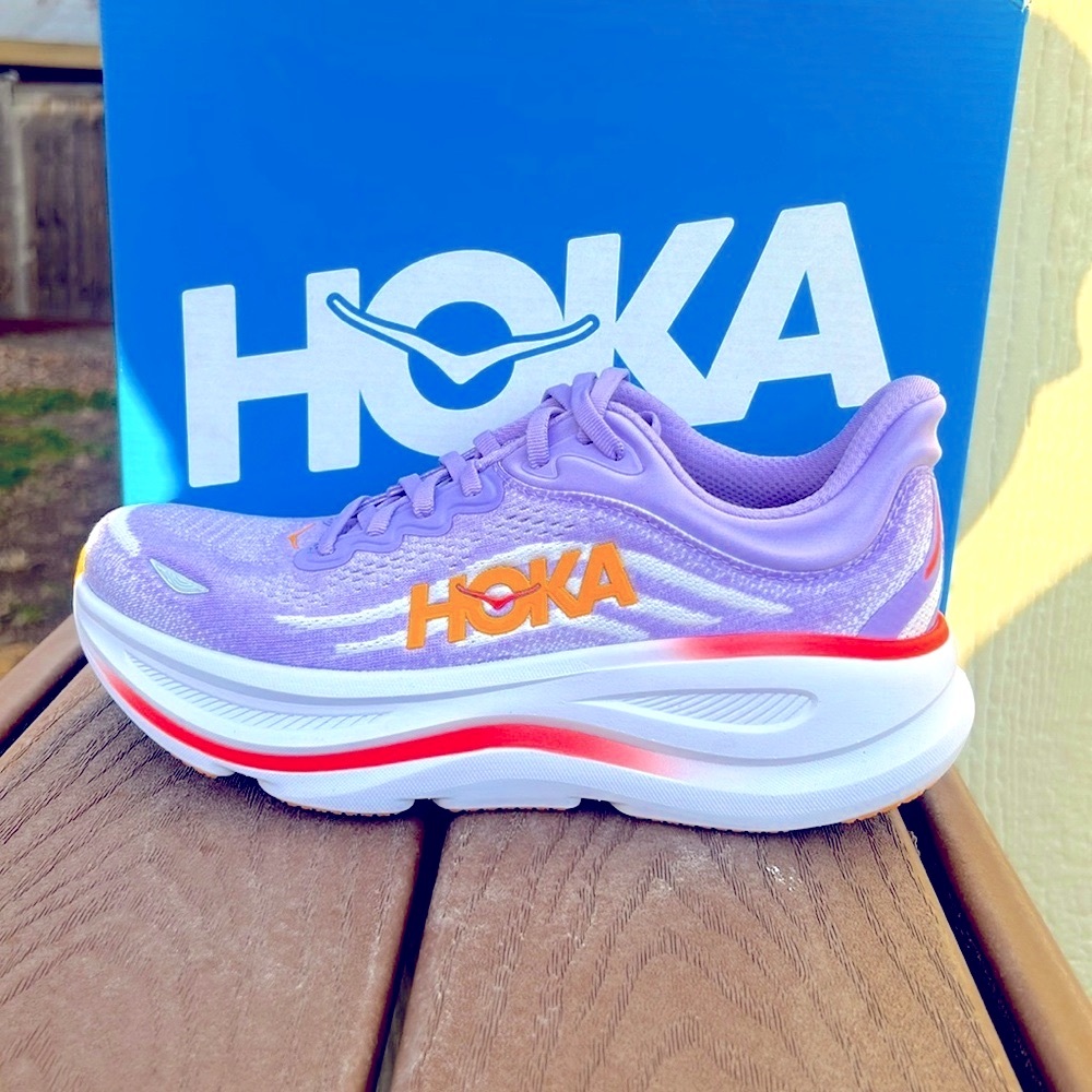 HOKA BONDI 9 Women’s size 8.5 Med. Run/Walk shoes in Aster Flower/Starlight Glow